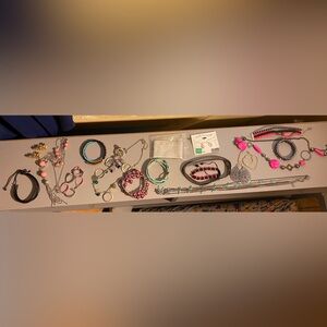 Lot of 18 pieces of jewelry earrings necklaces bracelets some paparazzi